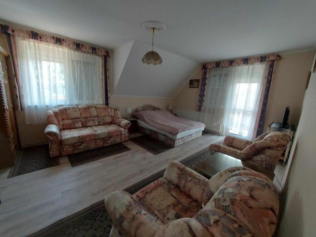 Istvan Apartmanok Keszthely Kültér fotó